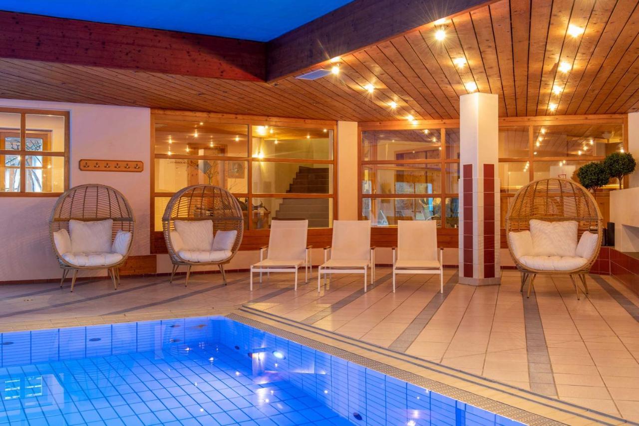 Hotel Montafoner Hof 쉬룬즈 외부 사진